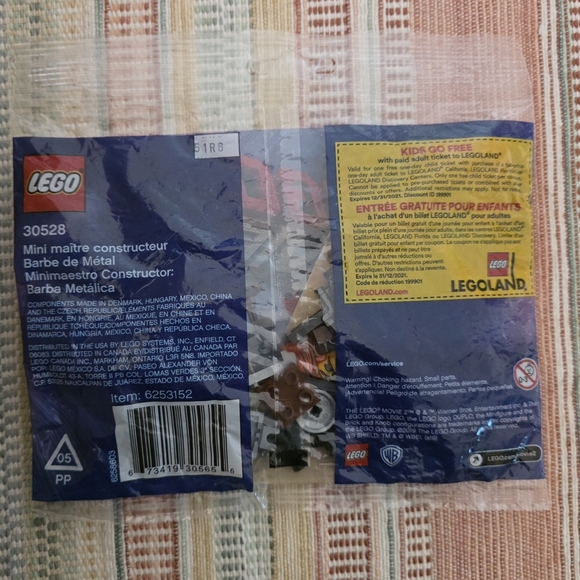 LEGO Polybag Mini Master-Builder Metal Beard -The Lego Movie 30528 - Picture 2 of 2